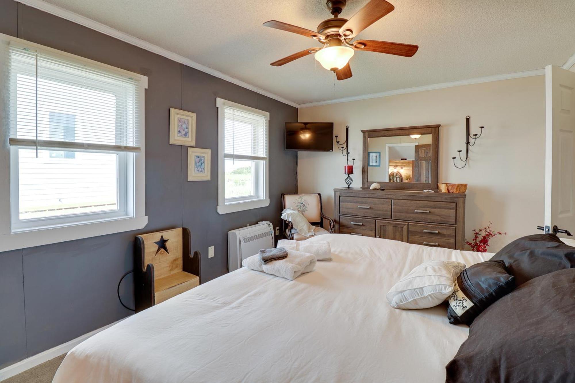Oceanfront Milford Home With View And Boat Access Экстерьер фото